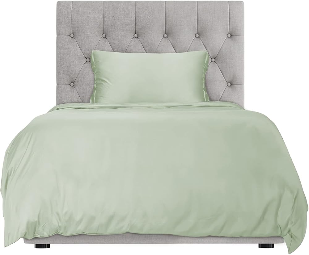 Twin XL Bamboo Duvet Cover Set in Light Green